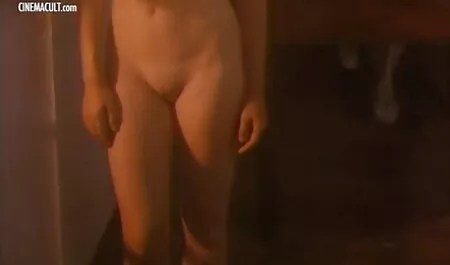 Seksi plavuša voli sisati lizalicom porno hentei