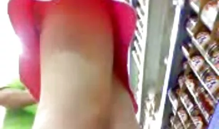 Tinejdžerke s velikim sisama uključene su na hentai 3d movie web kameru
