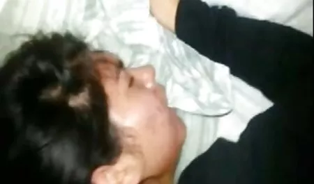 Širite se na hentai film online blowjob i tvrdi kurac