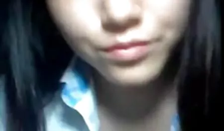 Gladni frajer zgrabio je prsastu plavušu hentei 3d porno macu