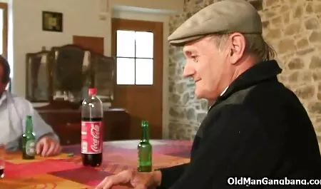 Crnjaci željno jebu hentai porno movie jednu bradavicu