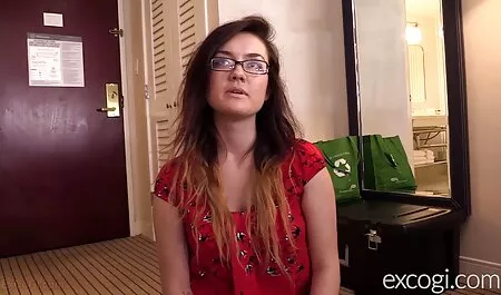 Ostala su 3 video porno henta kauboja, sami bez žena, teško se jebe jedan s drugim