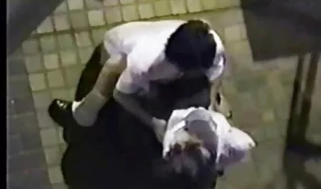 Ova ljupka djevojka voli svoje tijelo više nego išta drugo. Ona ga film xxx hentai toliko voli da ne dopušta muškarcima da ga dodiruju. Sav njezin seksualni odnos neovisno je nježno milovanje