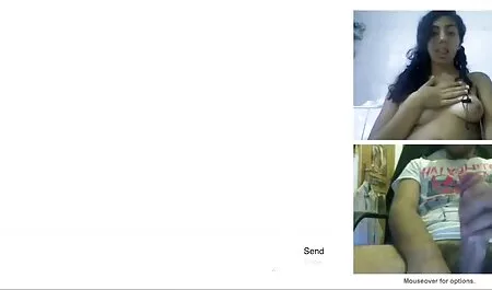 Lijepo dijete koje se zabavljalo na hentai porn film jezeru