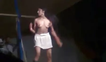 Vlažna pička lijepe kuje želi free porno hantai jebati kurac umjesto povrća