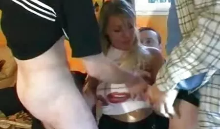 19-godišnja Abby Rai dobiva cinema hentai jebu