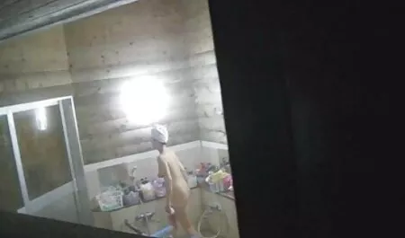 Slatka strastvena brineta liže anus za djevojčicu extreme hentai porno nakon analnog seksa