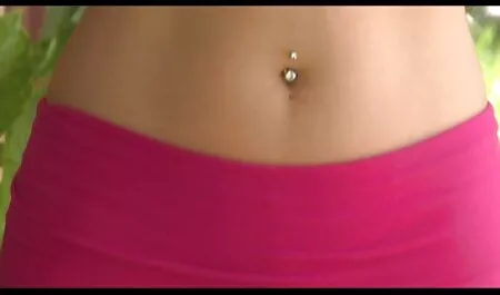 Dva momka jebu vruću hentai xxx streaming plavušu