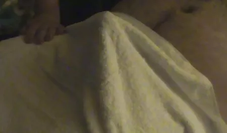 Slatki momak liže slatku hentai sex film pičku i stražnjice i gubi ih