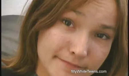 Baby Victoria obožava teške kvočke u porno hentei ustima