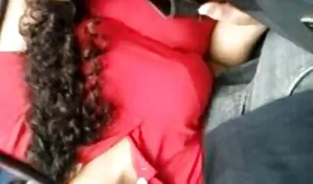 Jenny dobiva magarca jeben u guzicu i porno monster anime usta