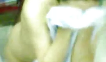 Slatku hentai porn film crnku u seksi donjem rublju jebu je lijepa susjeda