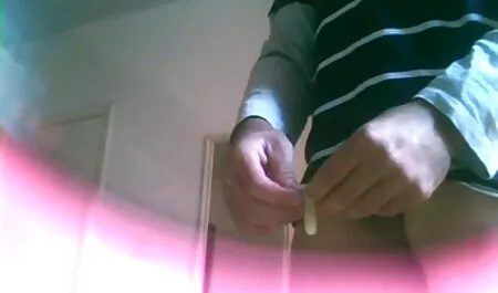 Plavuša u prekrasnom donjem porno hentei rublju jebe se zreli i ispunjava svoje naredbe