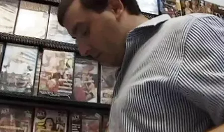 Prsata seksi beba Parker Swayze gay hentai film jebe zgodnu