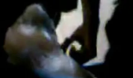 Lijepa Latina stigla je hentsi porno na natjecanje Bukkake