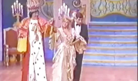 Prsata anime djevojka cartoon porno disney vezana vješticom i jebeno je zeleno čudovište