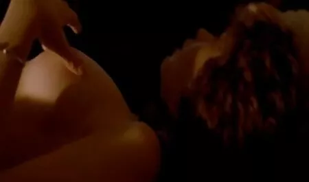 Cool porno hantei vruće analni gangbang s čokoladnim nezasitnim mužjacima
